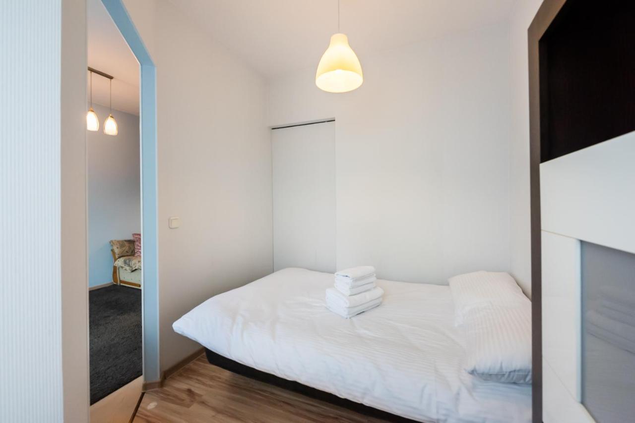 Wola Pleasure Place Apartment ワルシャワ エクステリア 写真
