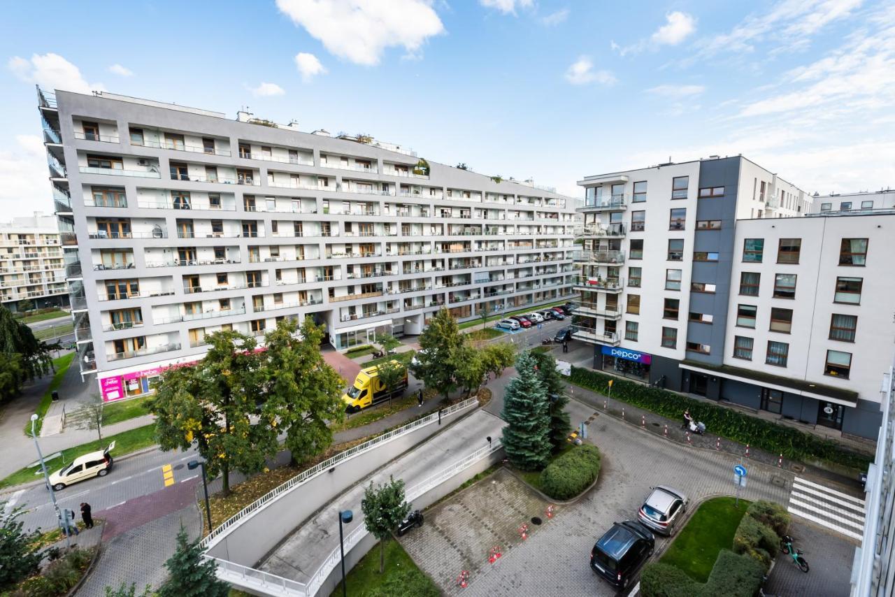 Wola Pleasure Place Apartment ワルシャワ エクステリア 写真