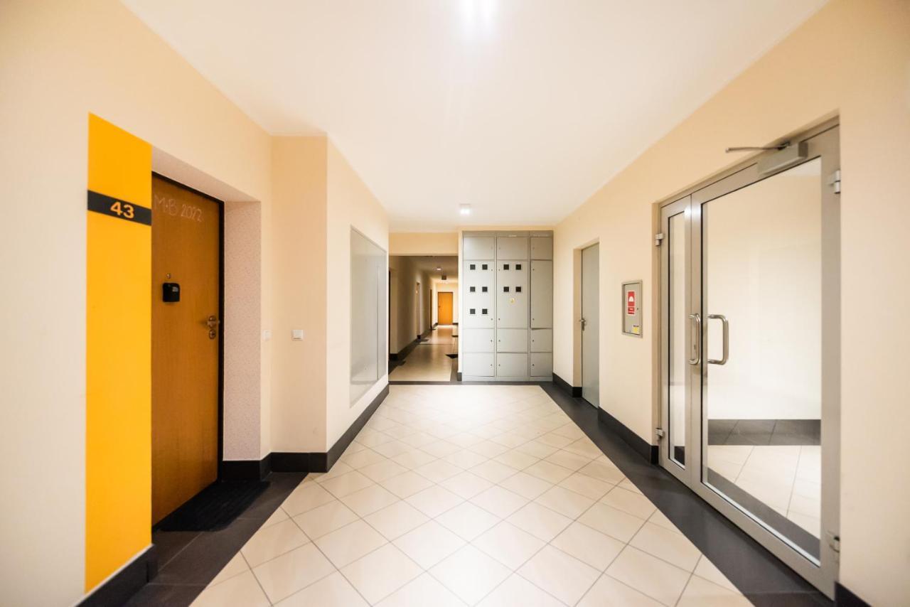Wola Pleasure Place Apartment ワルシャワ エクステリア 写真